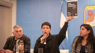 "La coima de tu hermana": Mayra Mendoza contra las cometas de Karina Milei en Discapacidad