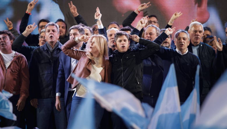 Tras el triunfo de Fuerza Patria en provincia de Buenos Aires, Kicillof dijo que “las urnas le pusieron un freno a Milei”