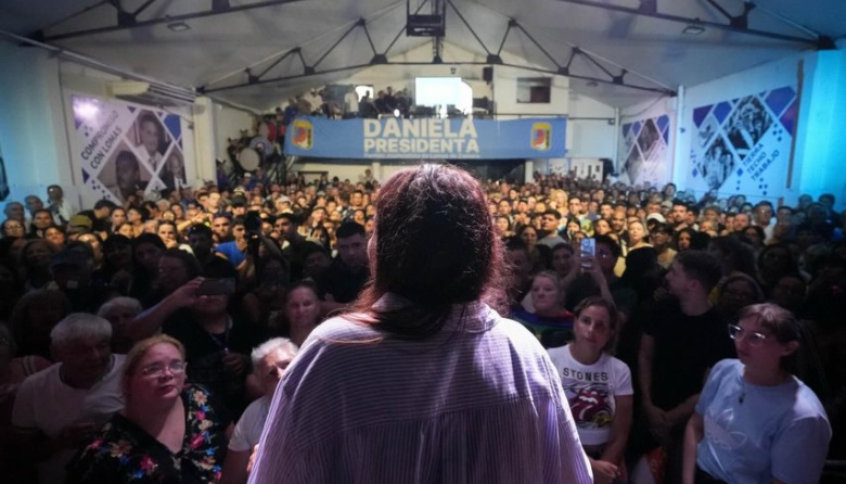 Vilar asumió al frente del PJ lomense y llamó a defender las banderas históricas del peronismo