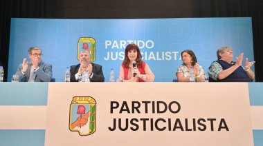 Cristina convocó al PJ para definir estrategia ante alianza de LLA y el PRO