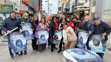La militancia lomense apoyó a Cristina en todos los barrios del distrito