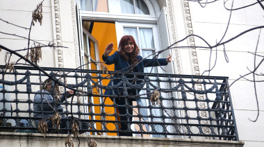 “Argentinos... ya saben lo que hay que hacer": el contundente mensaje de Cristina tras la amenaza de Trump