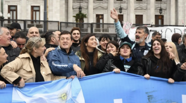 El PJ de Lomas se movilizó en defensa de la tierra y la soberanía nacional